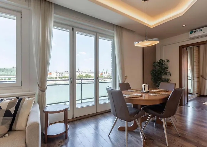 Luxury Residence With A Beautiful View For The Danube River Budapest admite animales