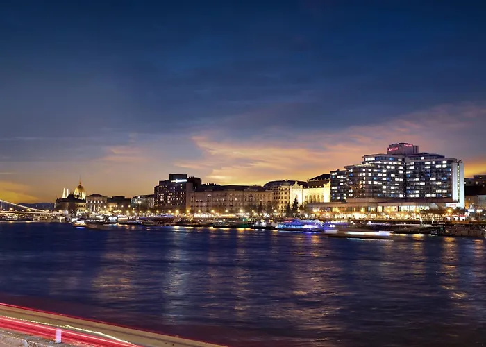 Hotel di lusso a Budapest vicino a Ponte delle Catene