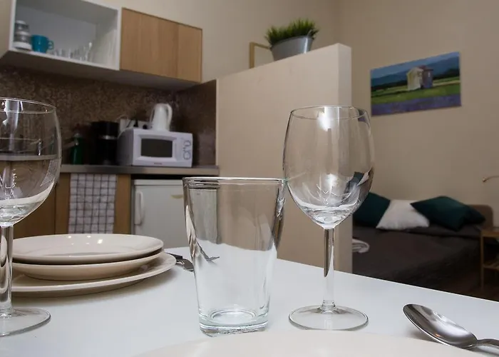 Home Apartment Near Blaha Lujza Square Budapeste