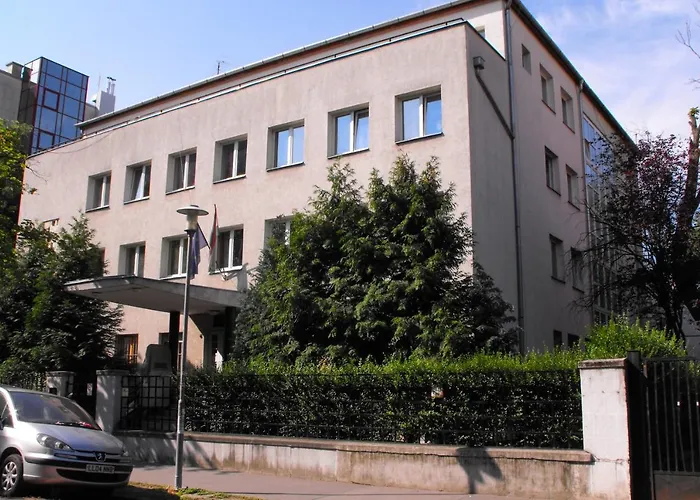Jozsef Attila Guesthouse Budapest