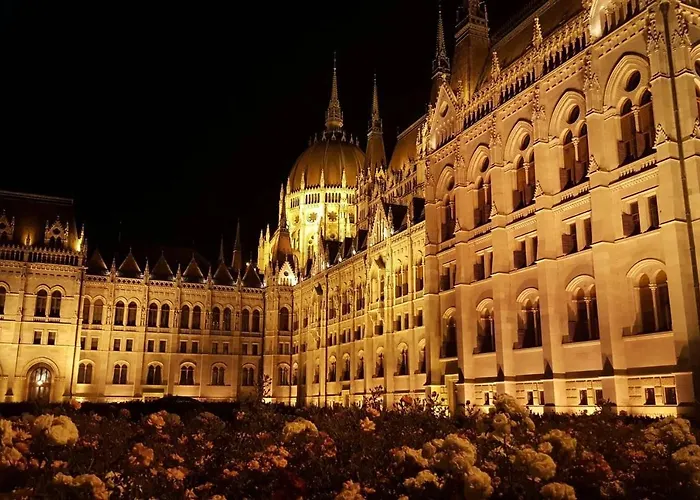 New, High Quality Apartment In The City Center Budapeste